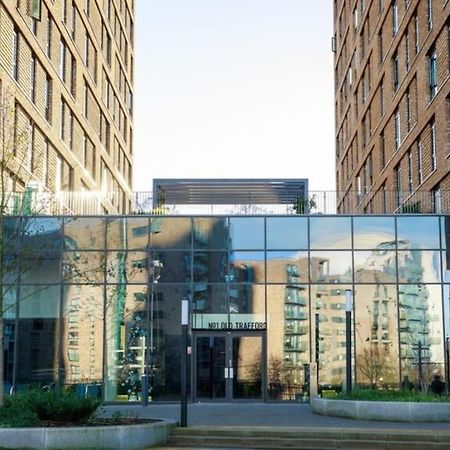 Modern Trafford 1Br Apartment-Free Parking-Cinema Room Manchester Eksteriør billede