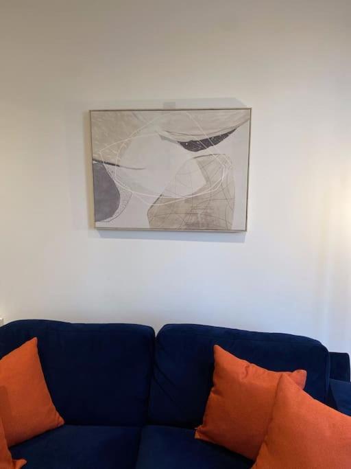 Modern Trafford 1Br Apartment-Free Parking-Cinema Room Manchester Eksteriør billede